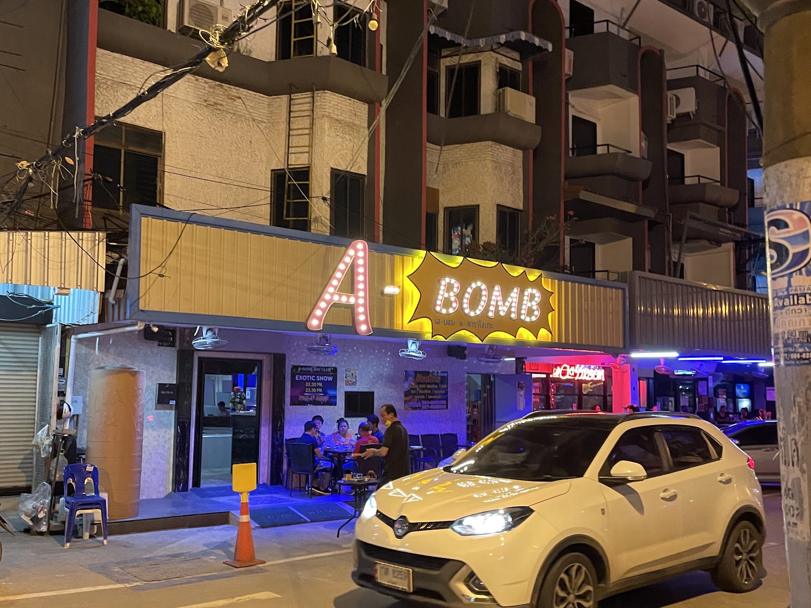 A-Bomb Pattaya Pub photo 3