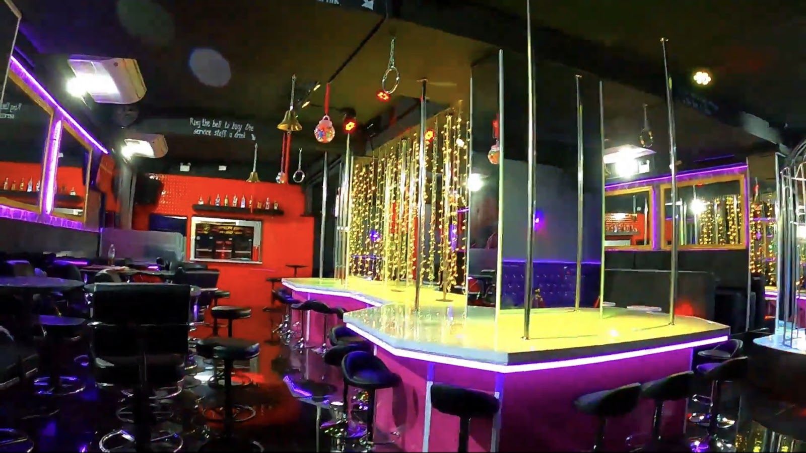 Viper Bar A-Go-Go photo 9