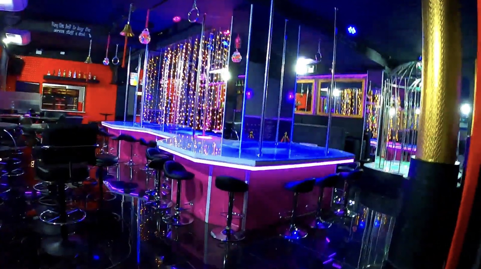 Viper Bar A-Go-Go photo 10