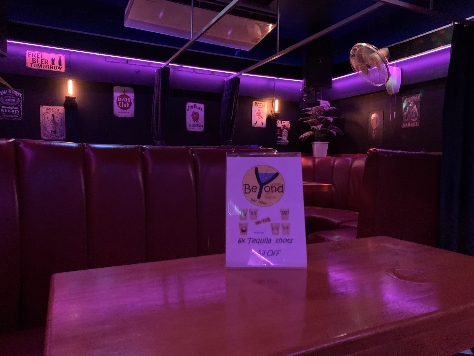 BeYond - Gentlemen's Club photo 14
