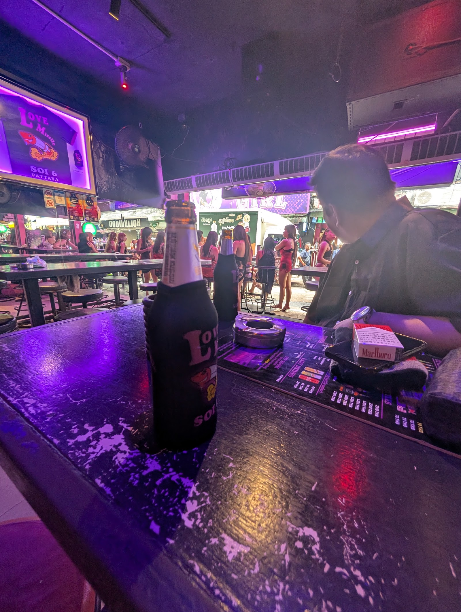 Love Missile Soi 6 photo 4