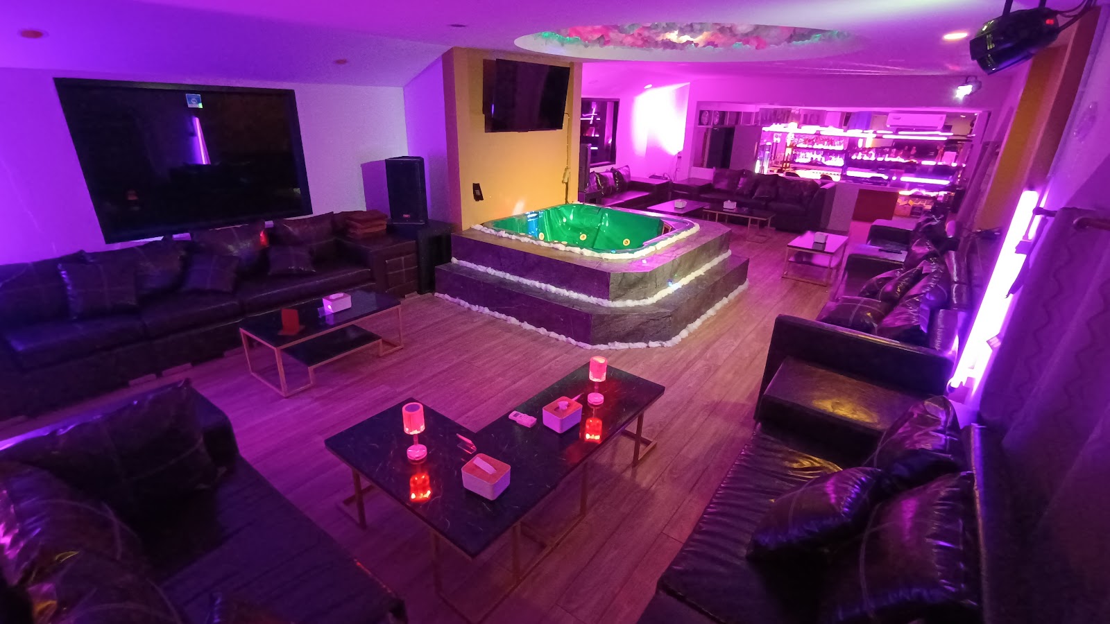 The Badger Bar and Gentlemen's Club photo 3
