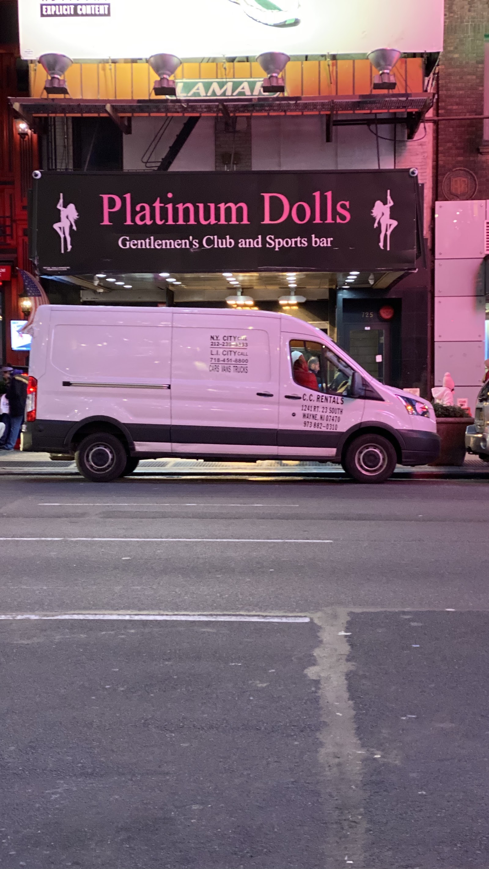 Platinum Dolls Gentlemen's Club & Sports Bar photo 7