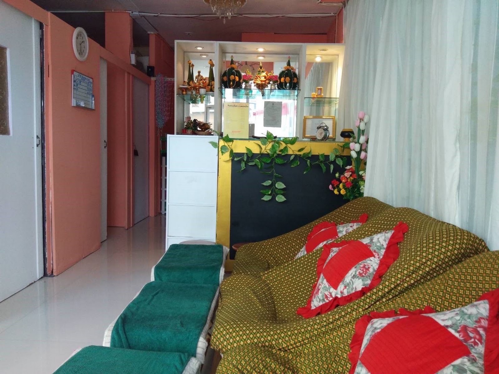 Porapak massage photo 2