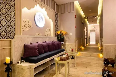Bar Lamyai