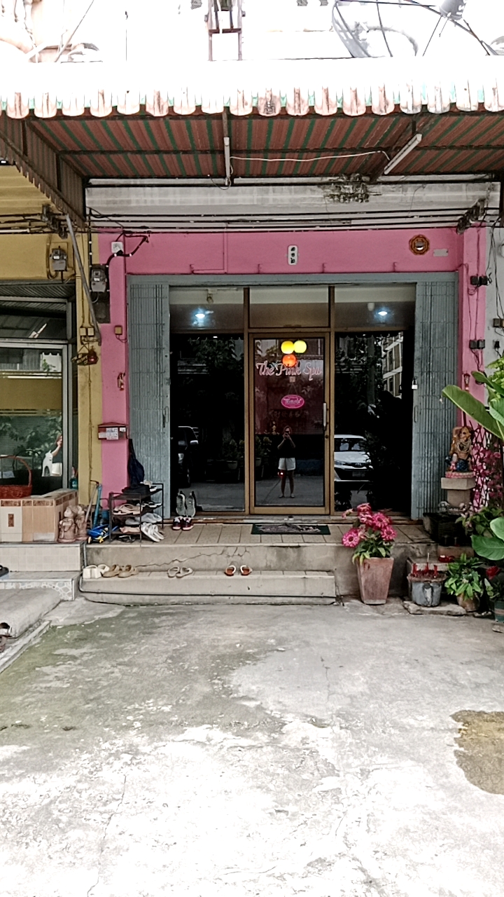 The Pink Spa photo 5