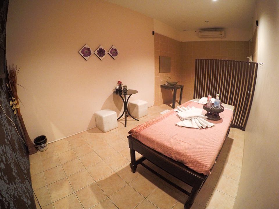 Mermaid Pub Lounge & Massage photo 3