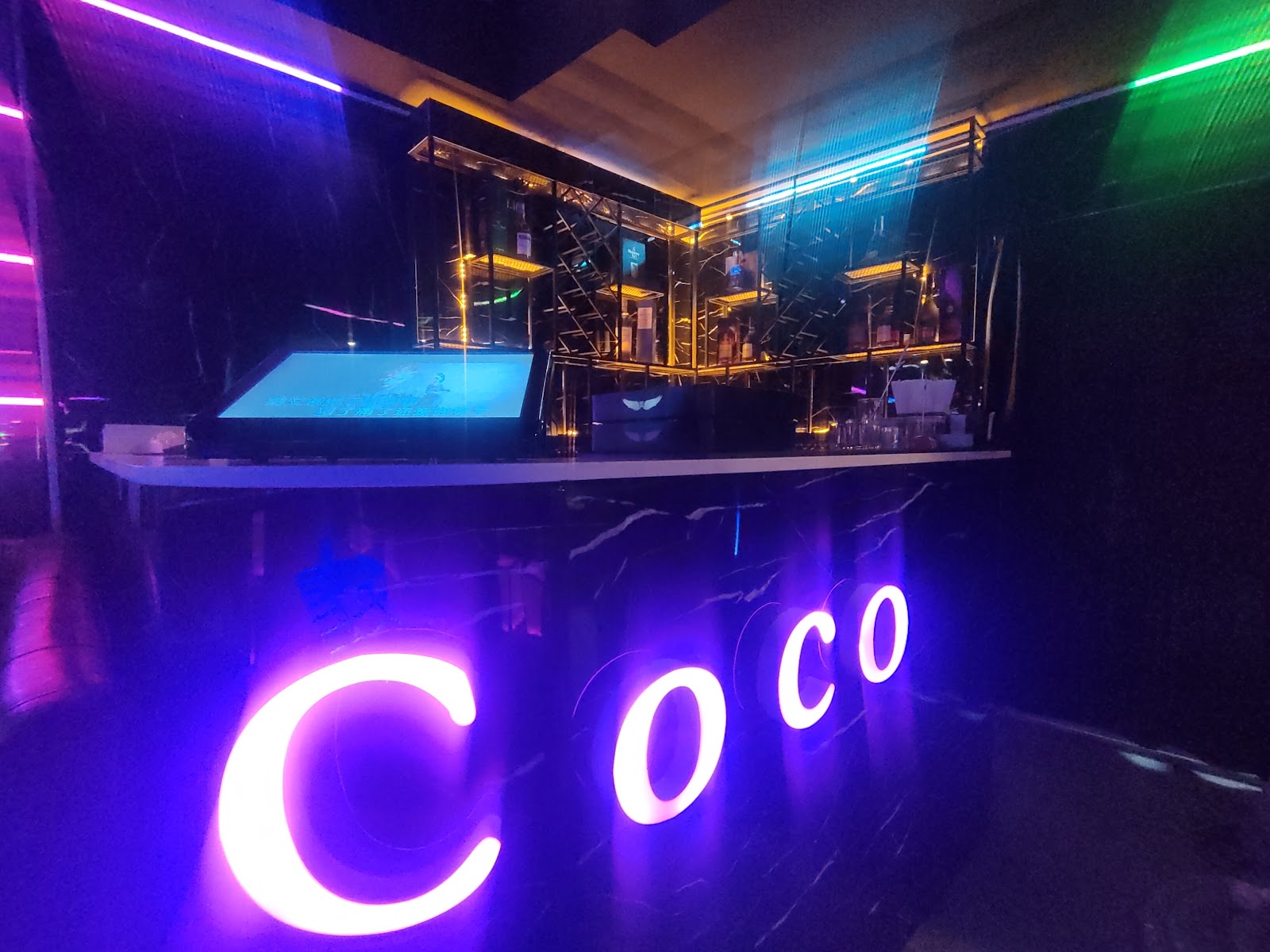 Coco a go go photo 7
