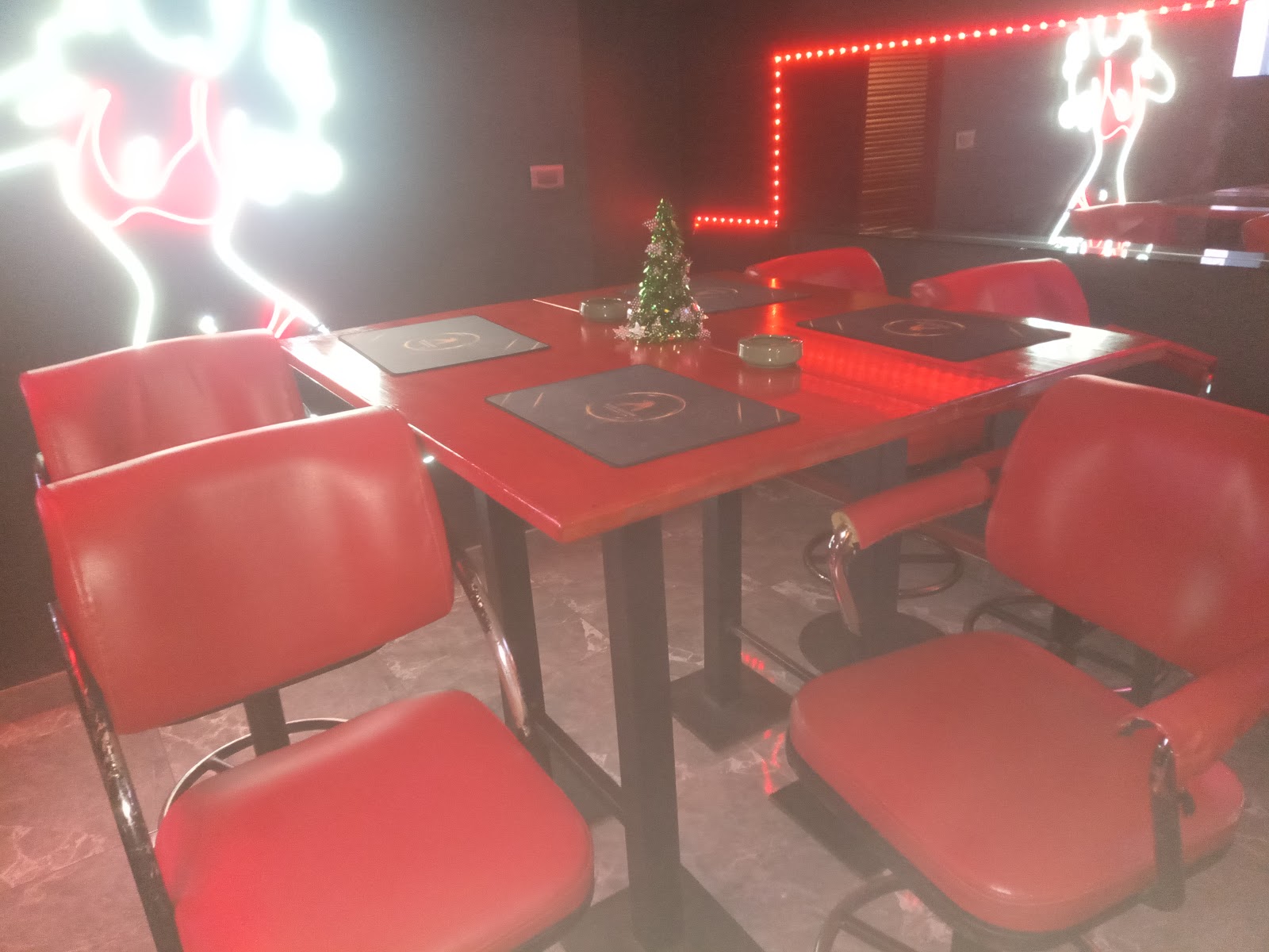 PussyGalore Gentleman's Club photo 3