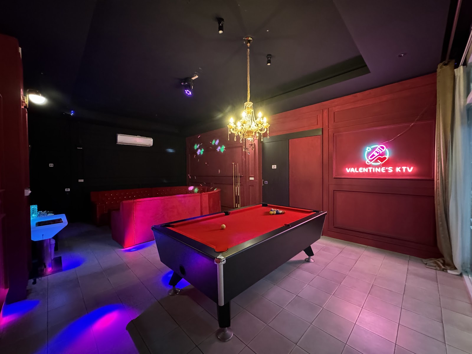 Valentine’s KTV photo 6