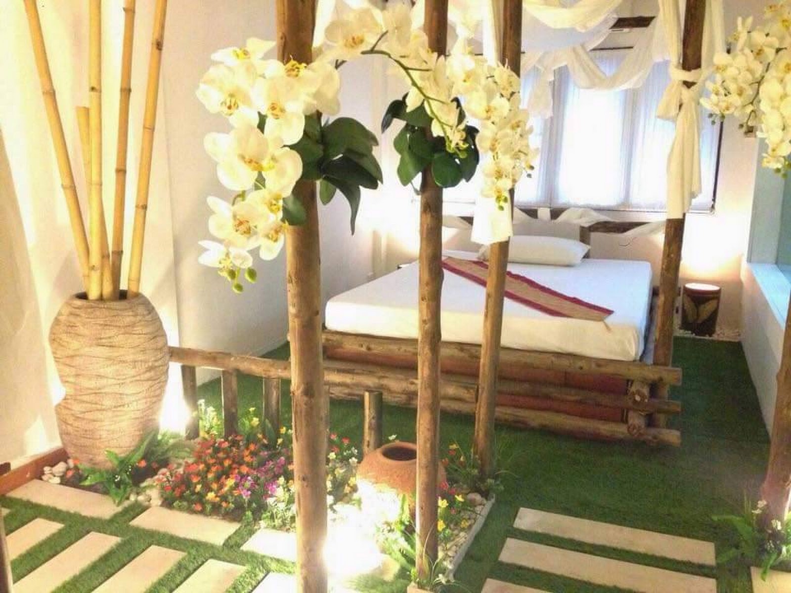 Naree Spa