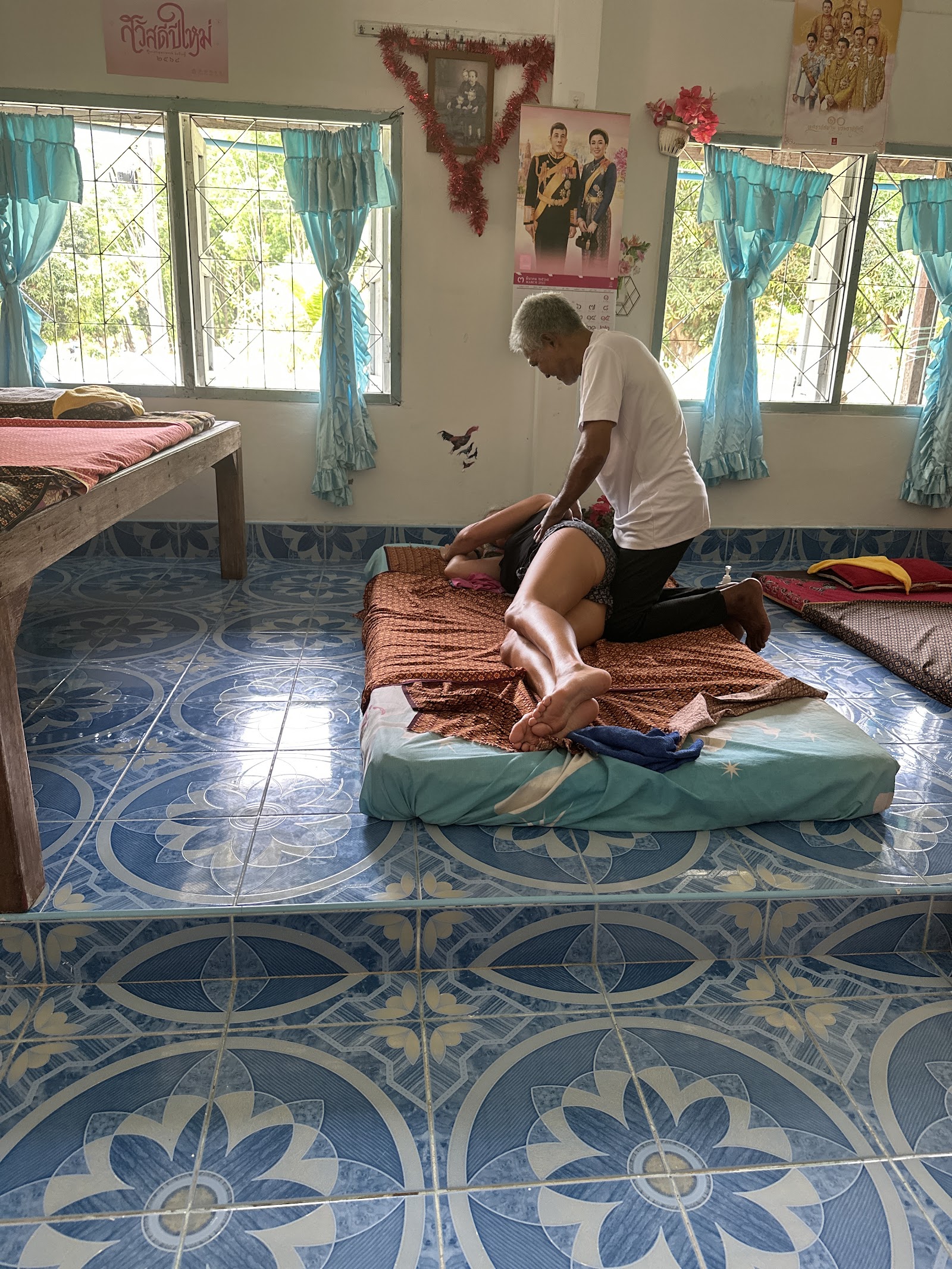 Hong massage photo 4