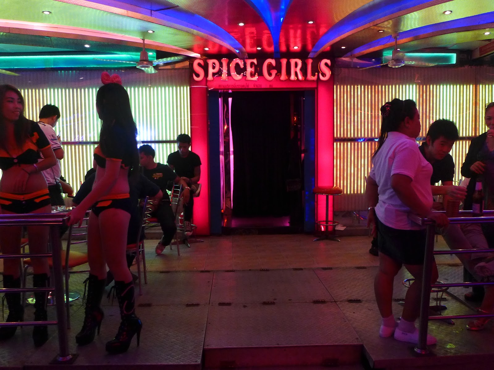 Spice Girls photo 14