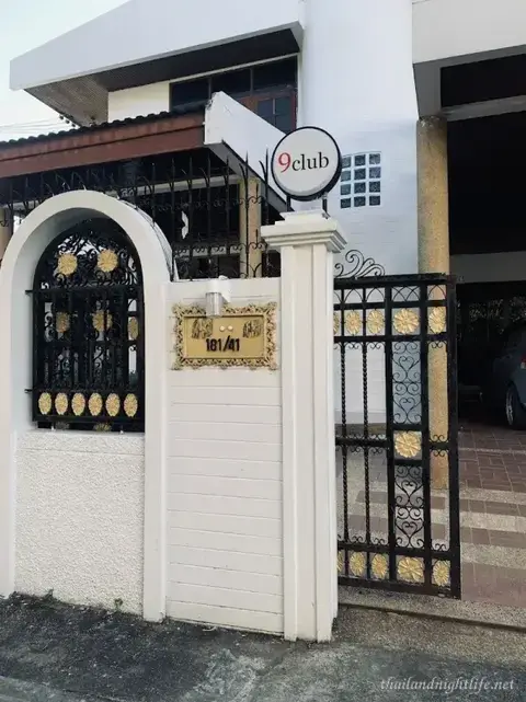 9 Club