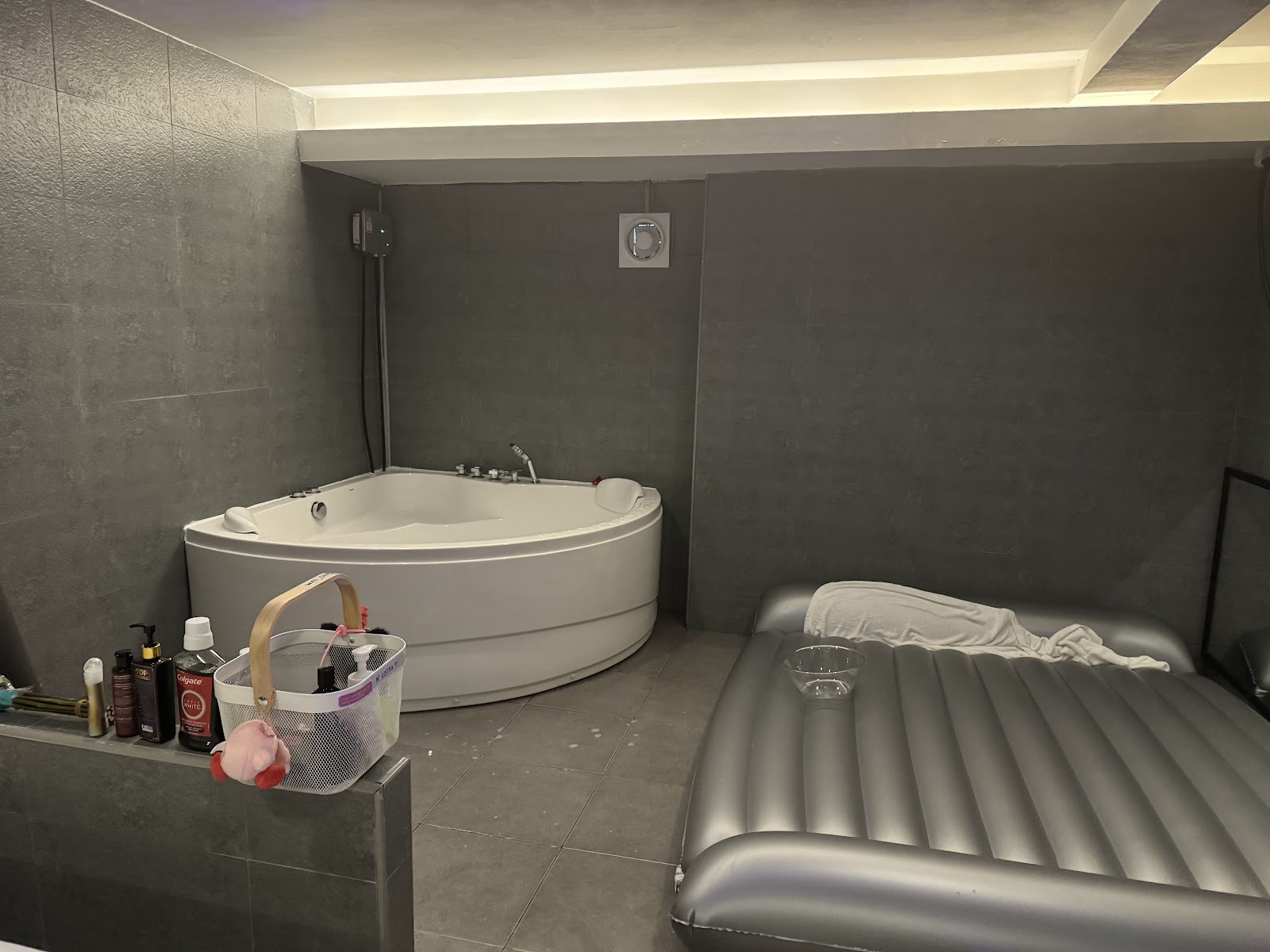 Hiso Nuru Massage photo 2