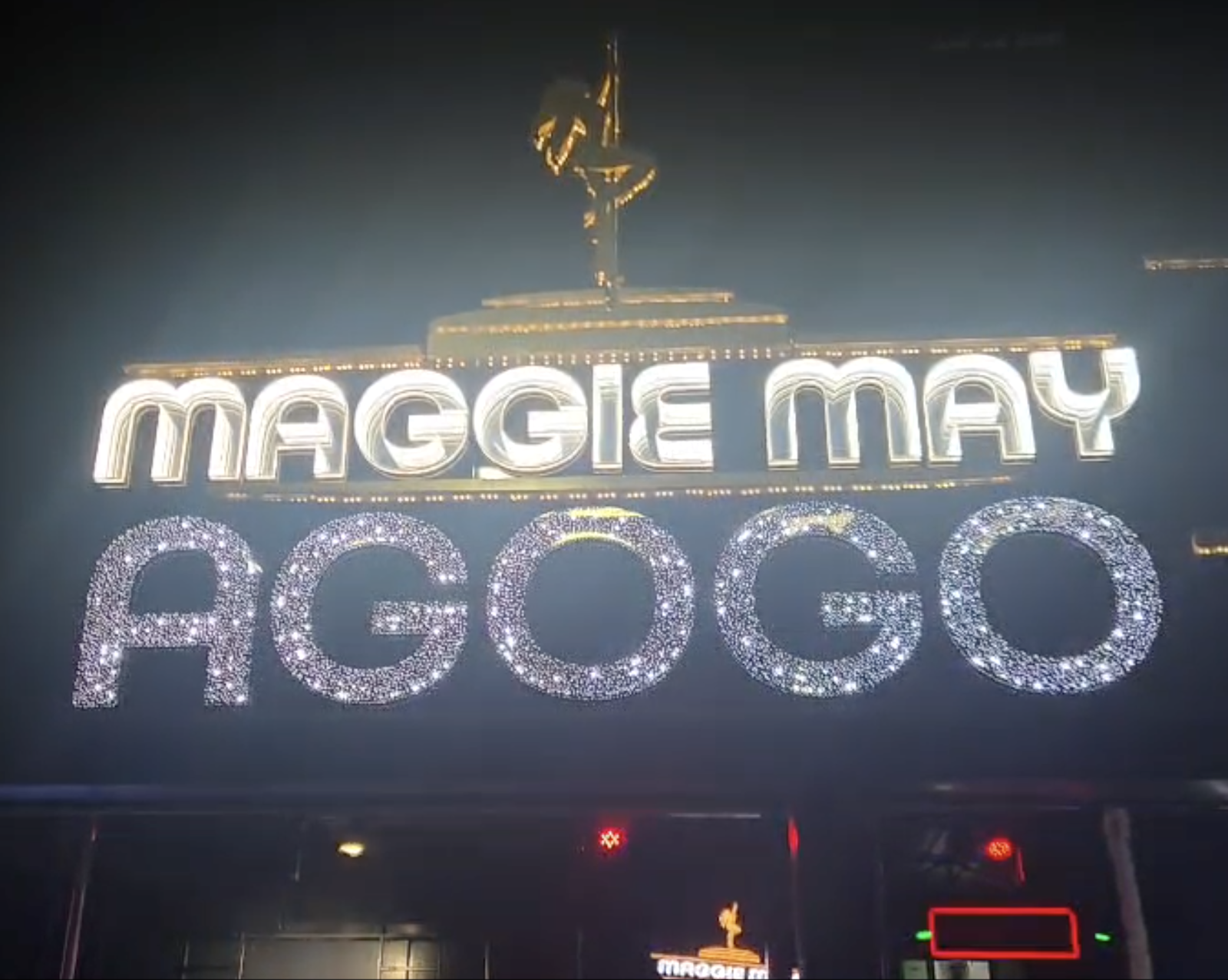Maggie Mays Agogo photo 2