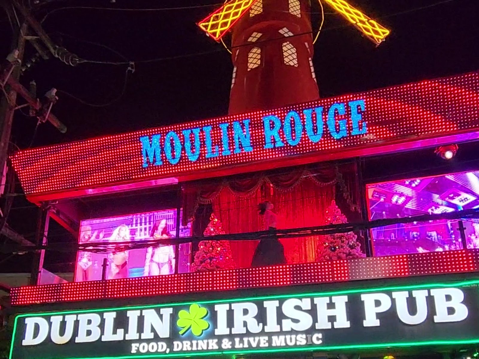 Moulin Rouge photo 22
