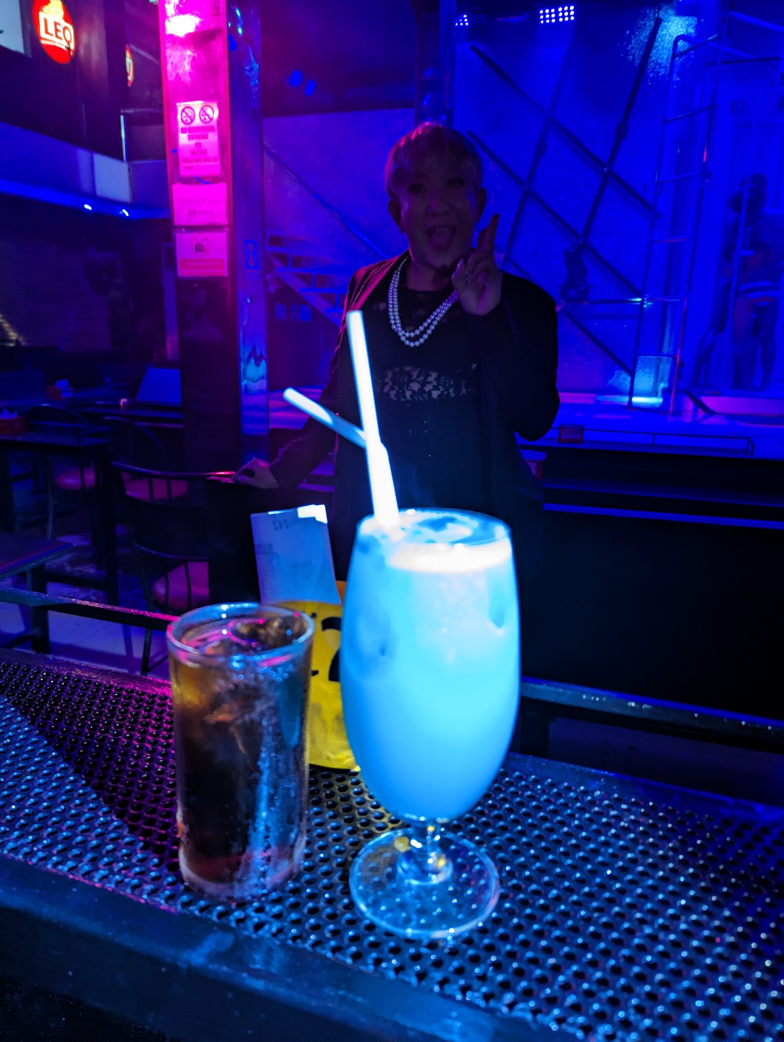 Banana room club photo 8