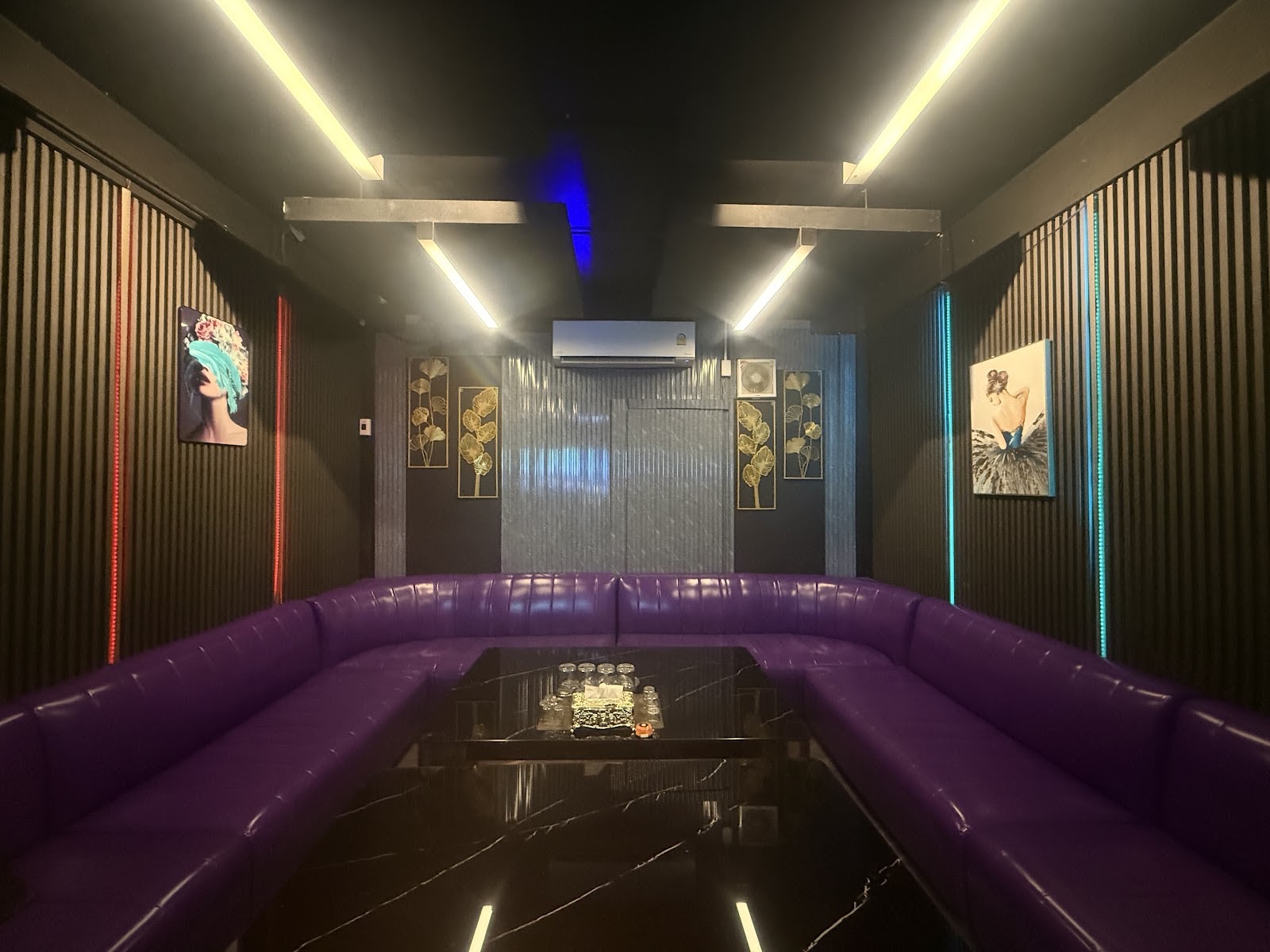 Koreana Karaoke photo 3