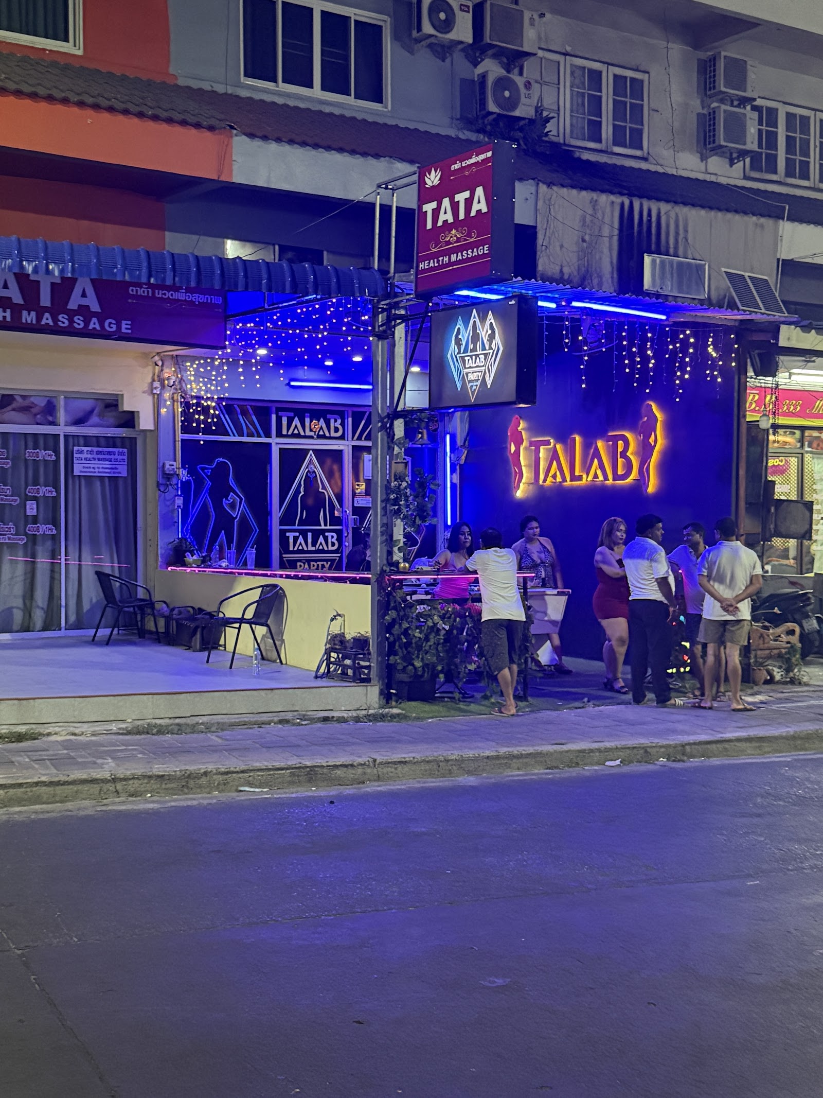 Talab Gentleman club and bar photo 8