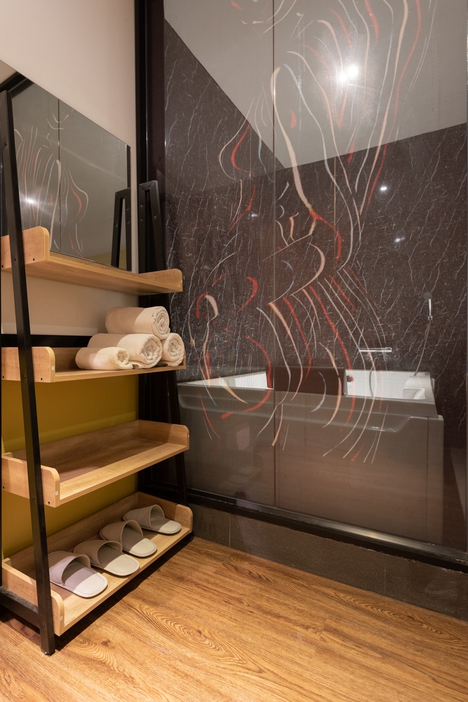 B2B by Colonze photo 17