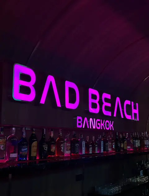 Bad Beach