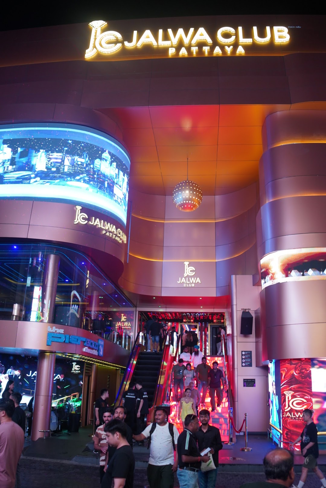 Republic Club photo 8
