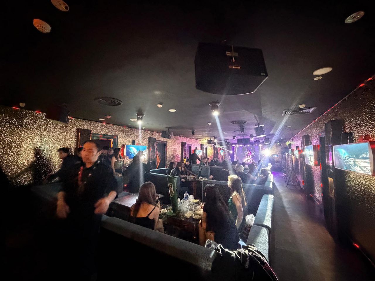 Gentleman Club (boys club) photo 2