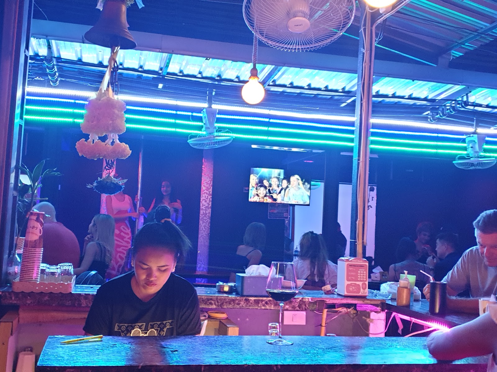 Butterfly Bar photo 12