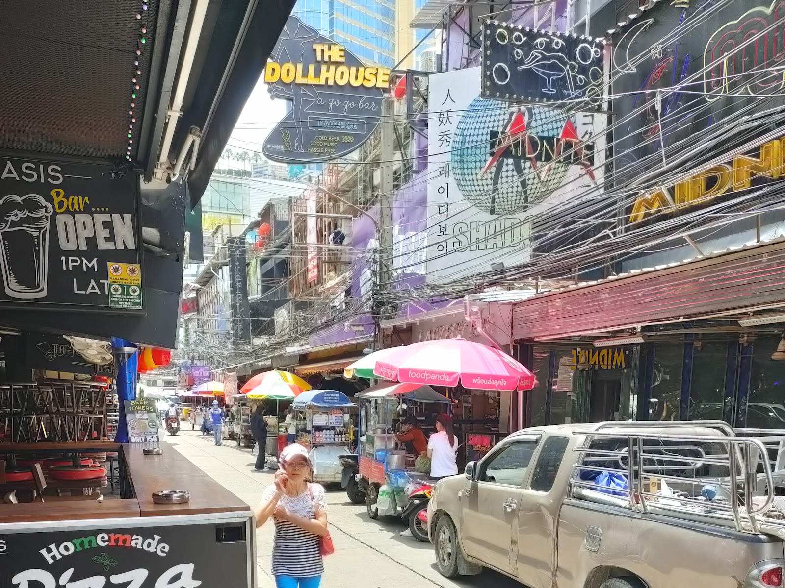 Hot Lips Soi Cowboy photo 13