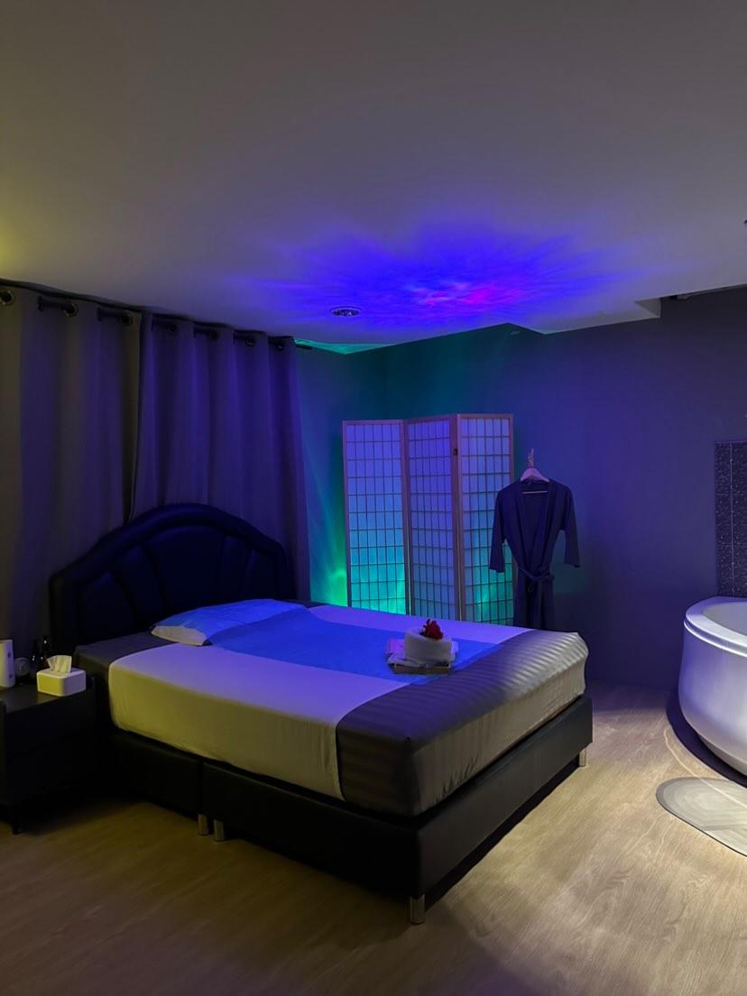 C-Body Spa Club photo 12