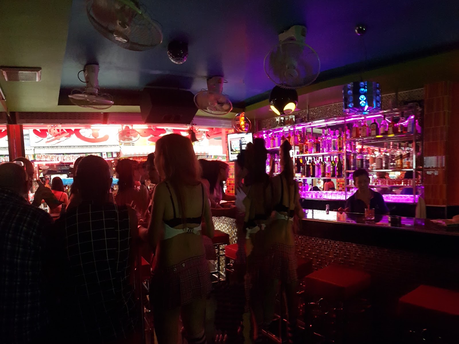 Lisa Bar photo 4