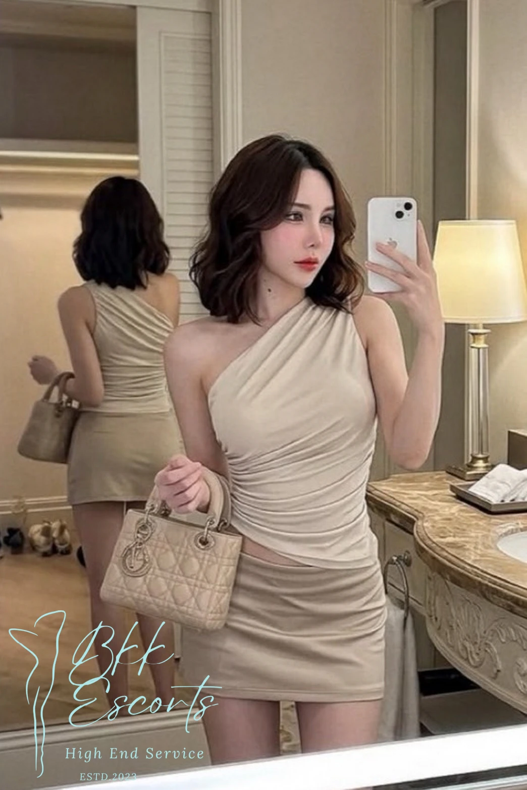 Christy photo 29