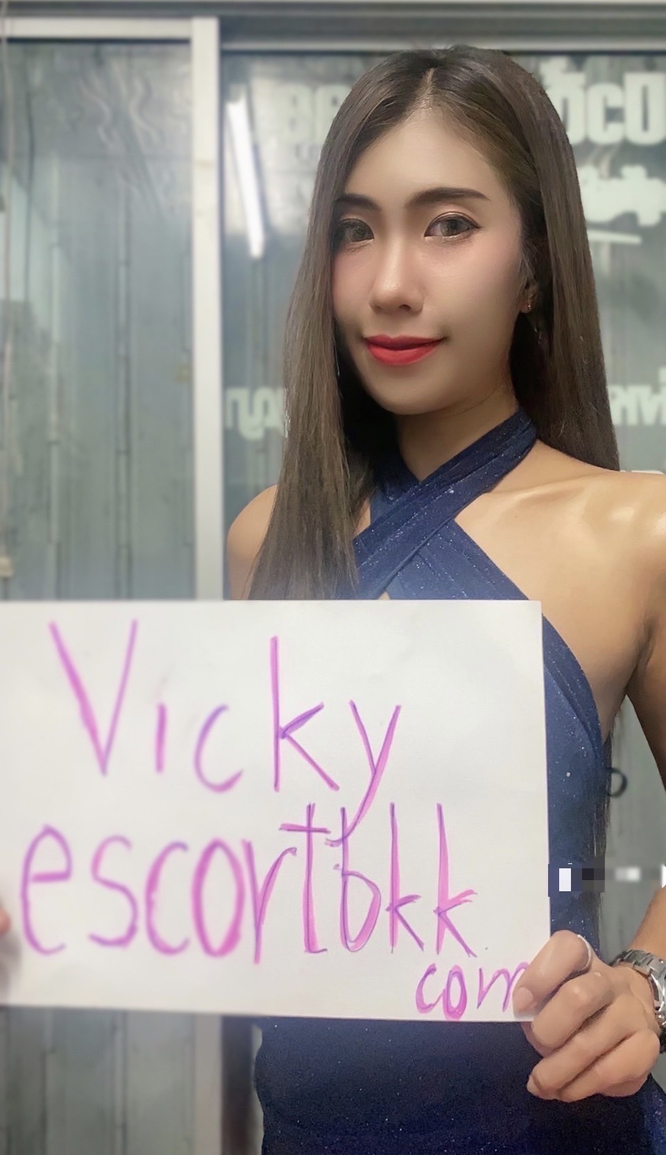 Vicky photo 27