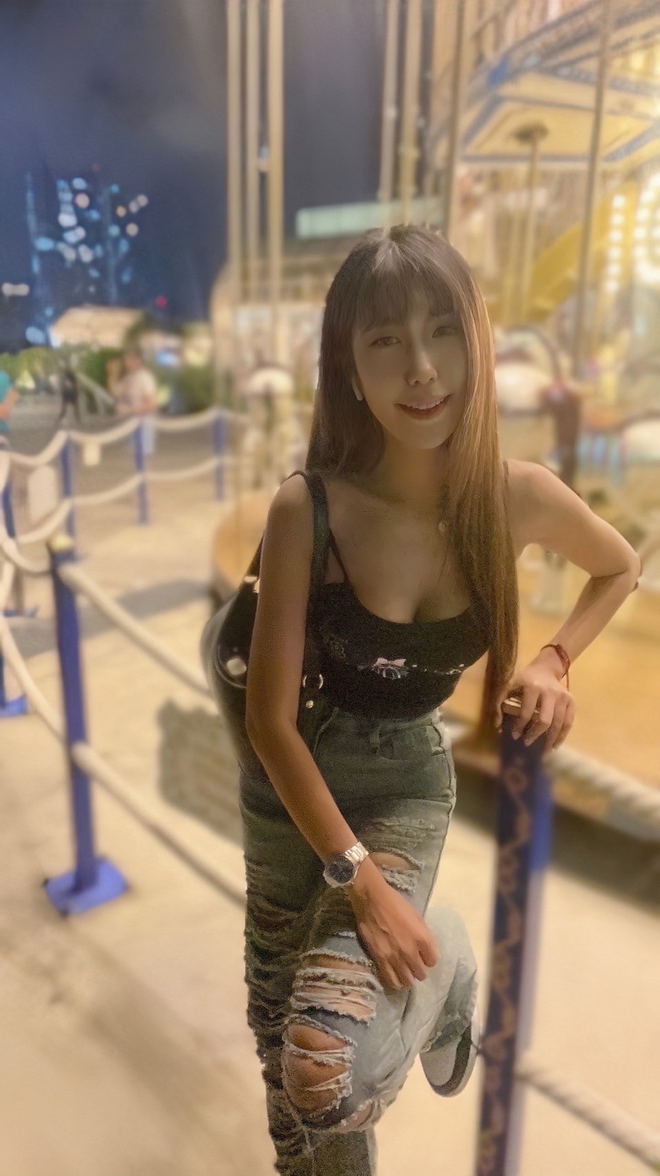 Vicky photo 25