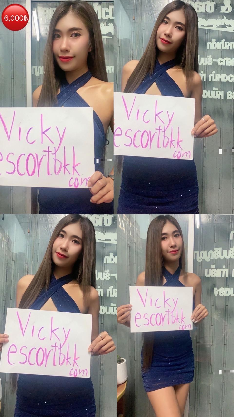 Vicky photo 22