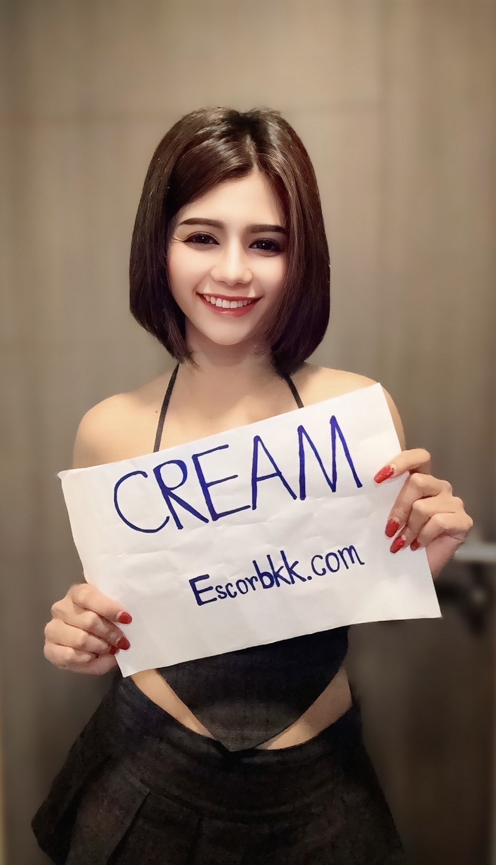 Cream photo 15