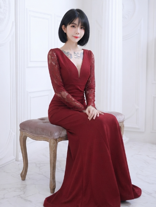 JANE photo 5