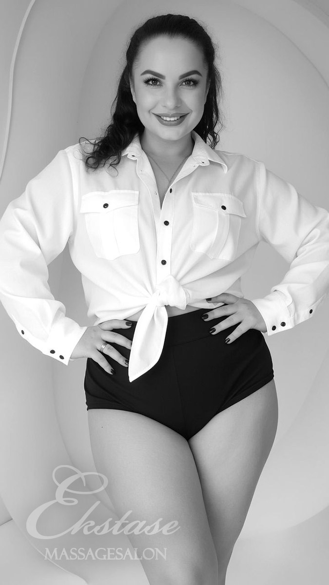 Sofia photo 9