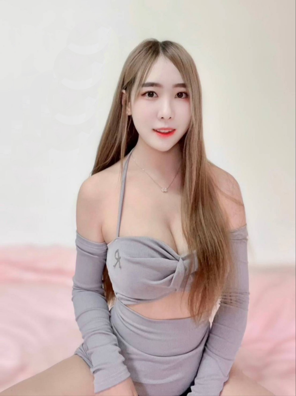 LILY photo 2