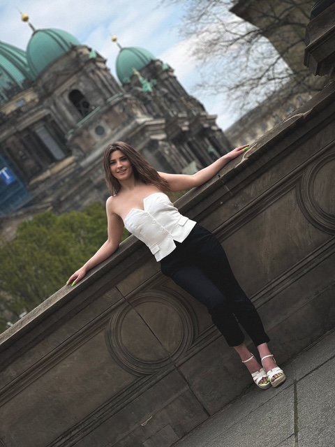 Liana photo 23