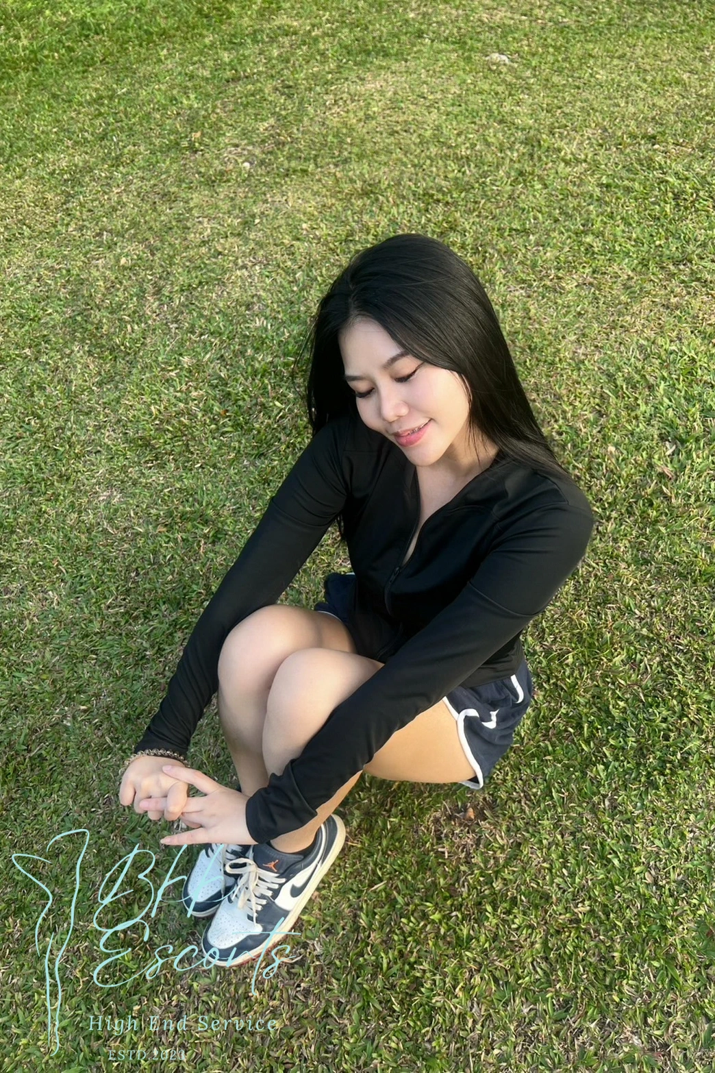 Supreme photo 2