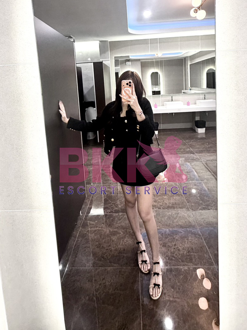 Boomerang photo 8
