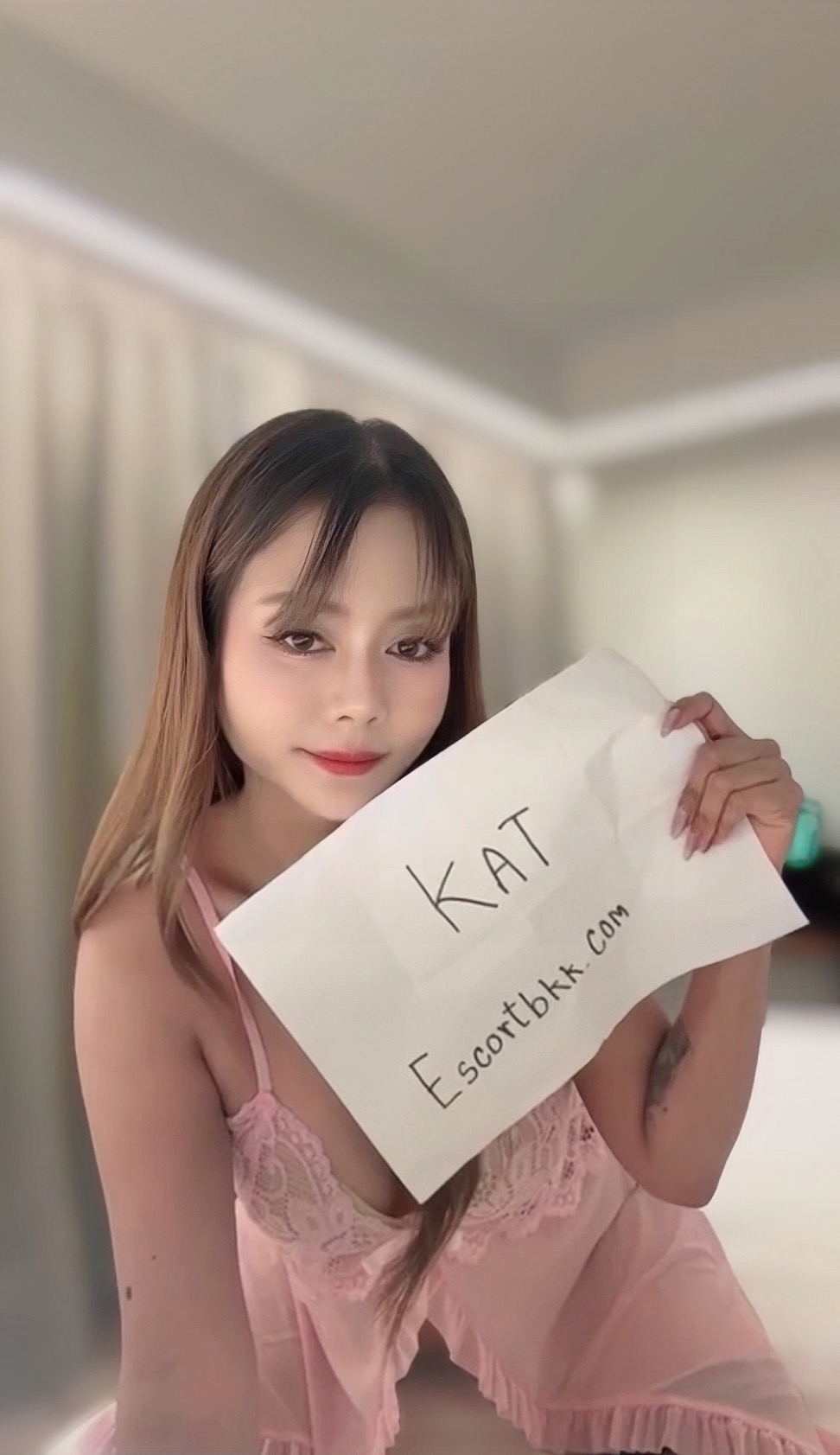 Kat photo 18