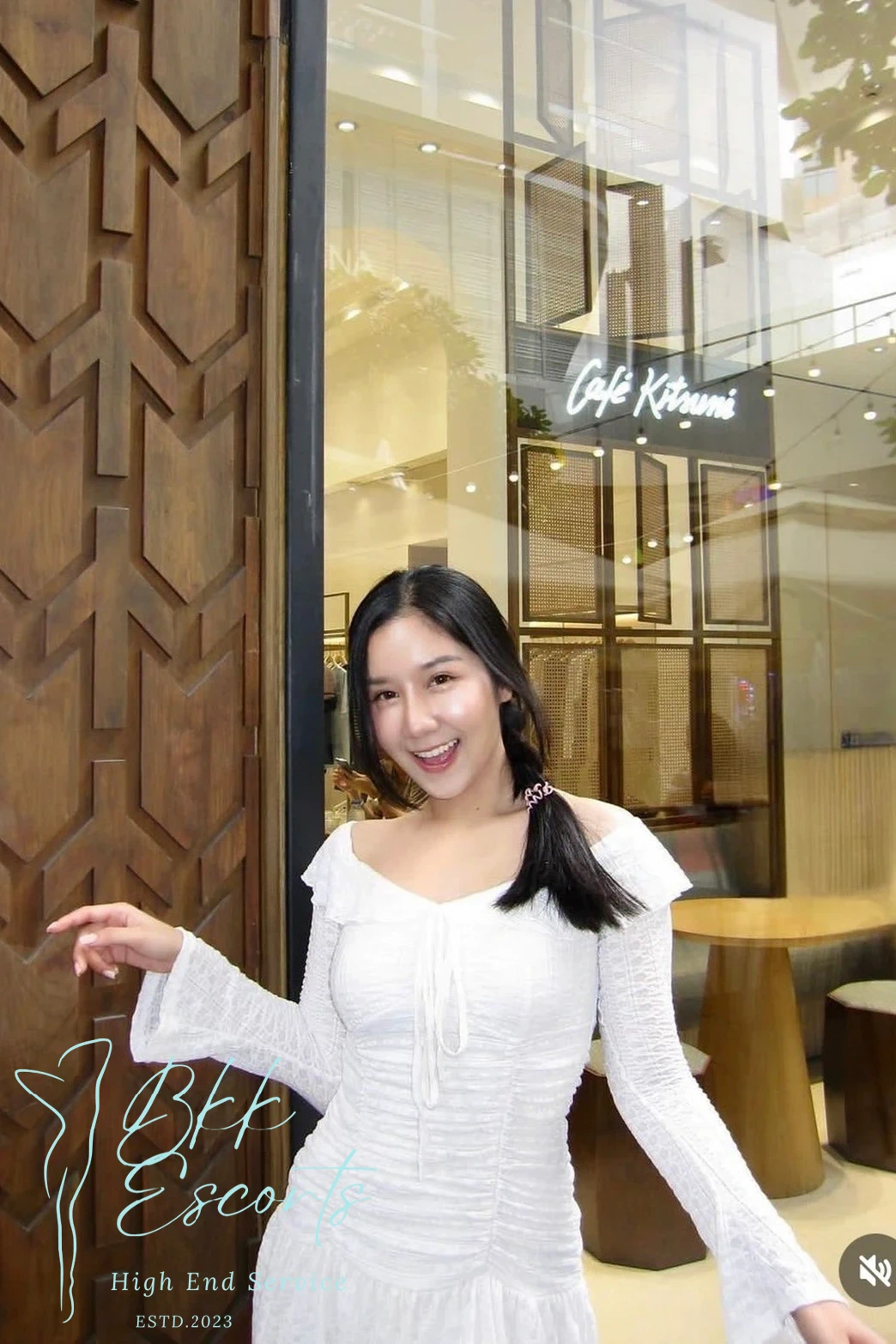 Aulia photo 12