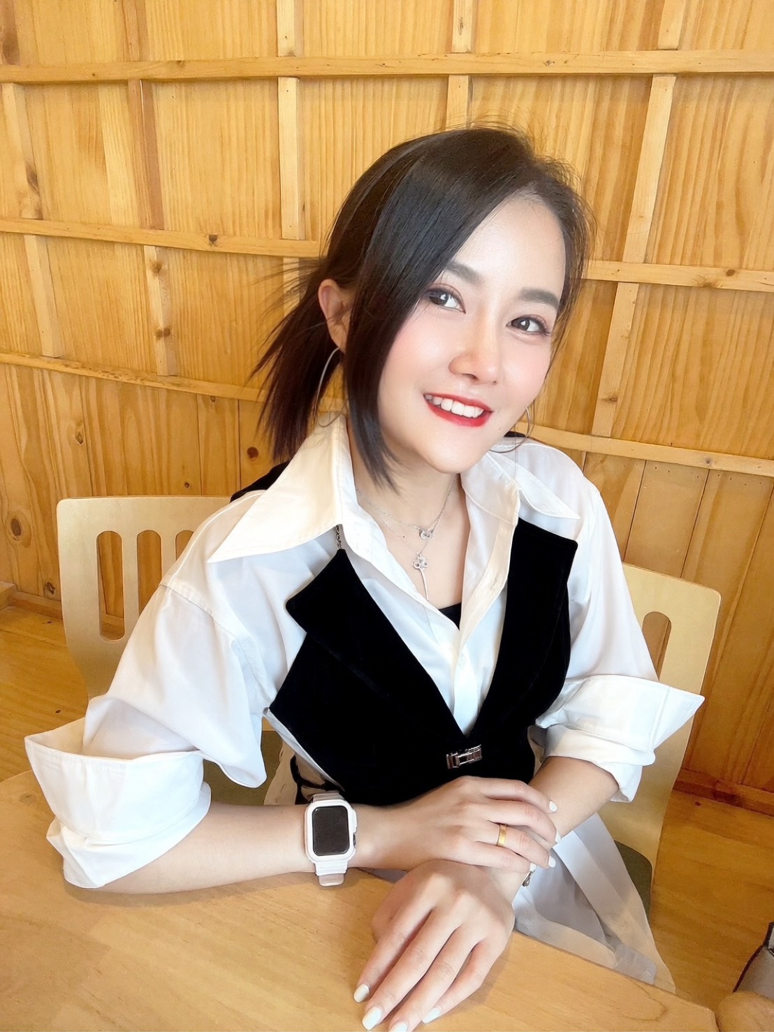 Anny photo 3