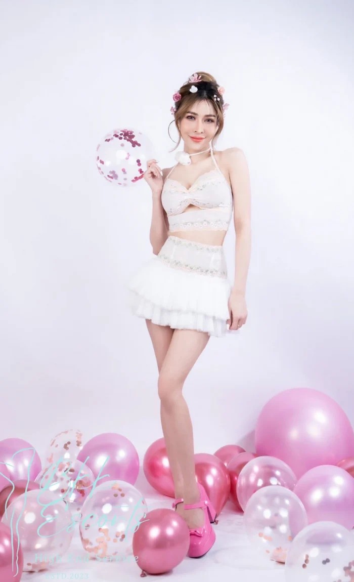 Emmy photo 12