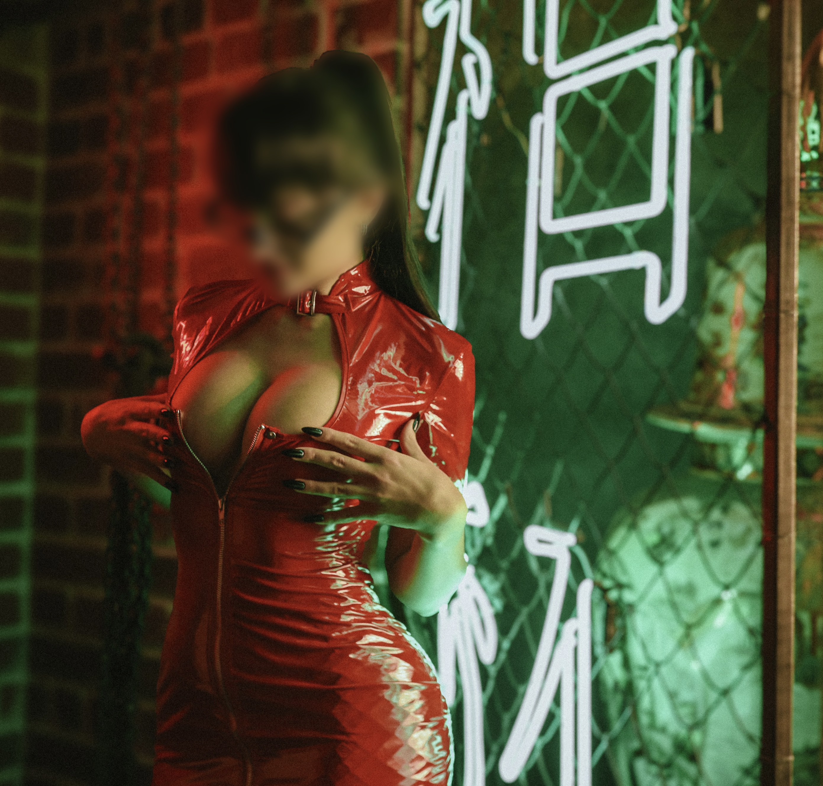 Scarlett photo 10