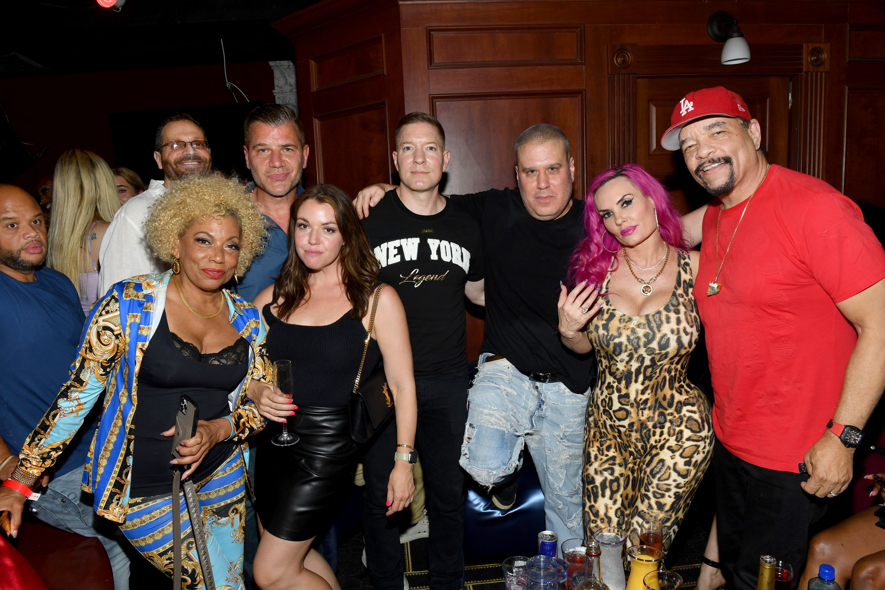 Celebrity Sightings photo 30