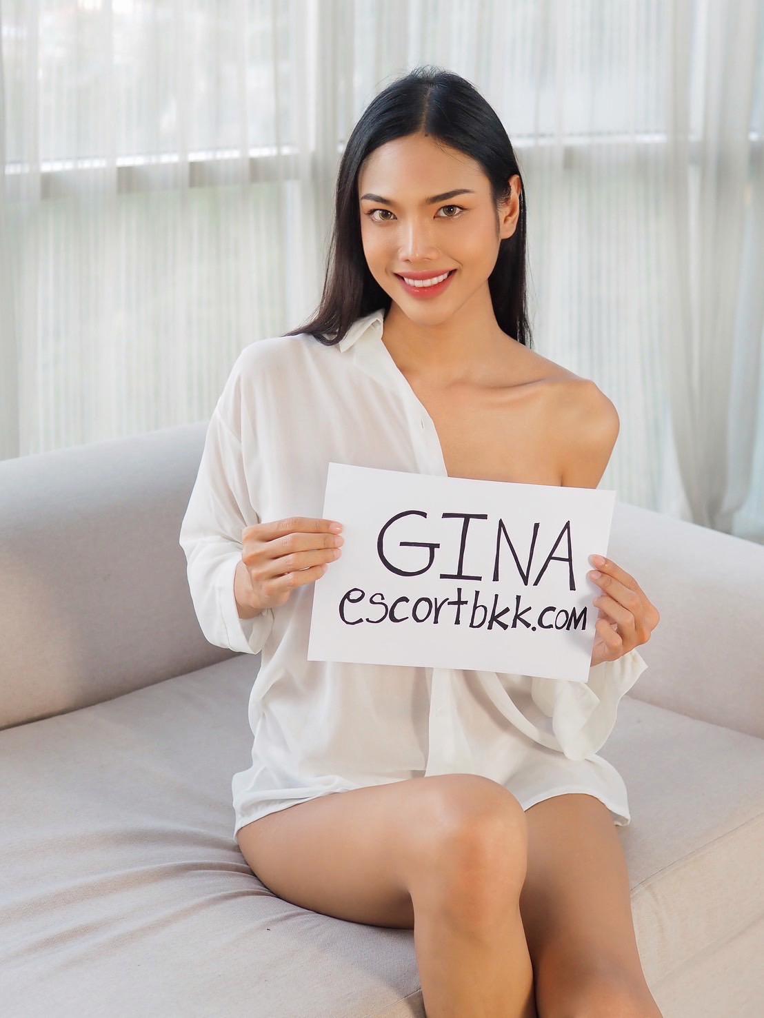Gina photo 24